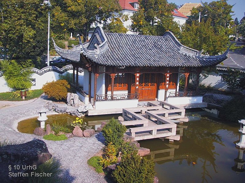 Chinesischer Garten></td>
      </tr>
      <tr>
       <td  align=